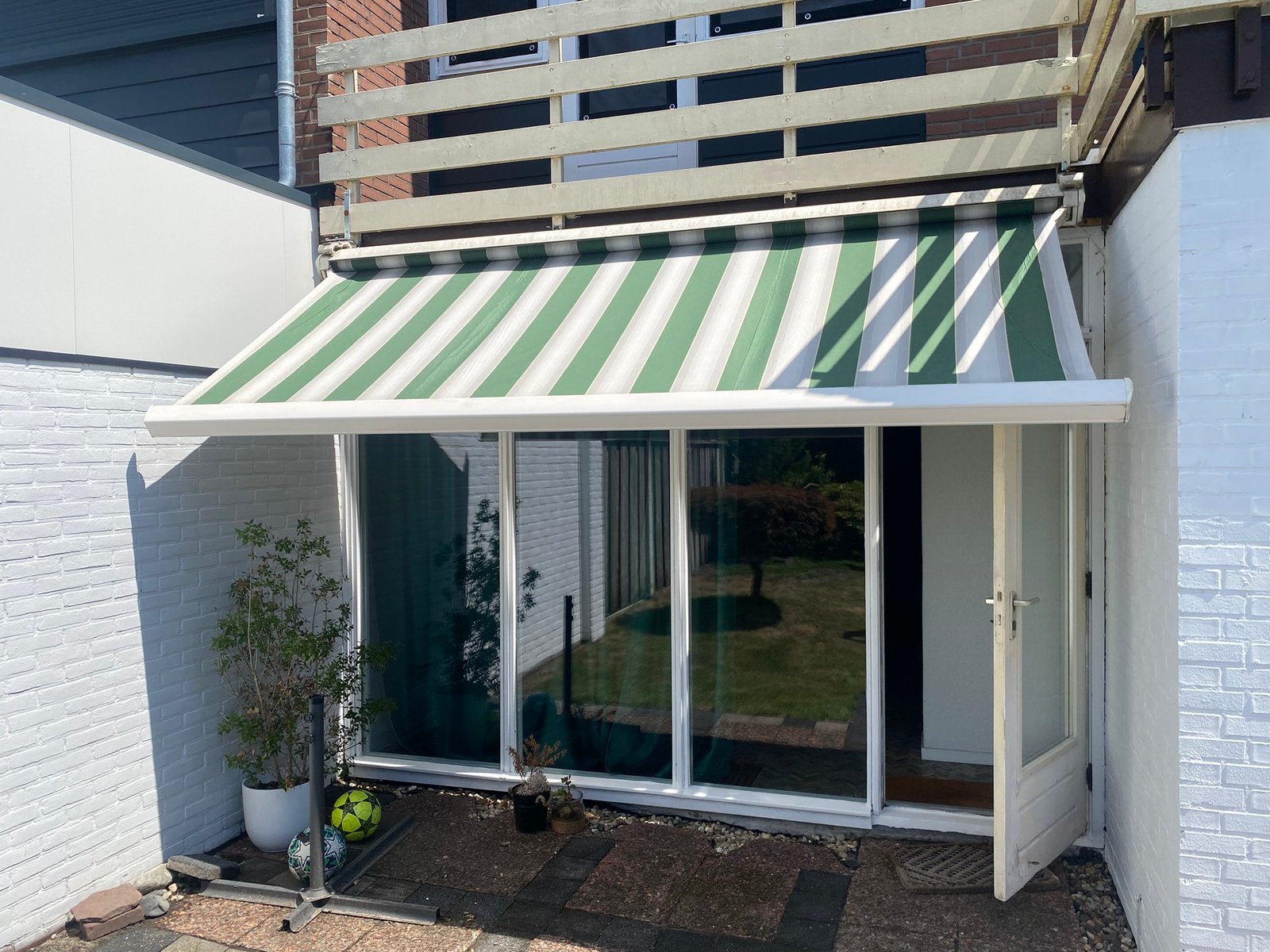 Elektrische zonnescherm, Tuin en Terras, Ophalen, Gebruikt, Elektrisch, 150 tot 300 cm