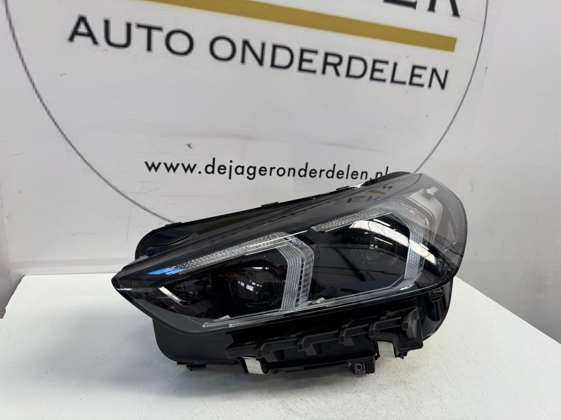 BMW X1 U11 VOL LED KOPLAMP LINKS 2022-, Petuelring 130
80788  Munich, DE, Gebruikt, Info@bmw.de, Ophalen of Verzenden