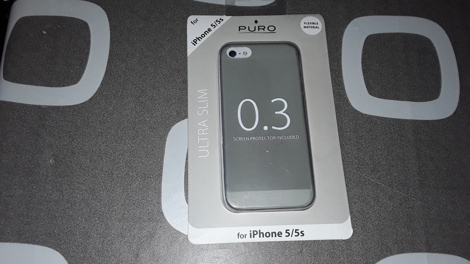 Frontje Iphone 5 / 5s 0.3 Ultra Slim. Nieuw In Verpakking., Frontje of Cover, Nieuw, Ophalen of Verzenden, Grijs