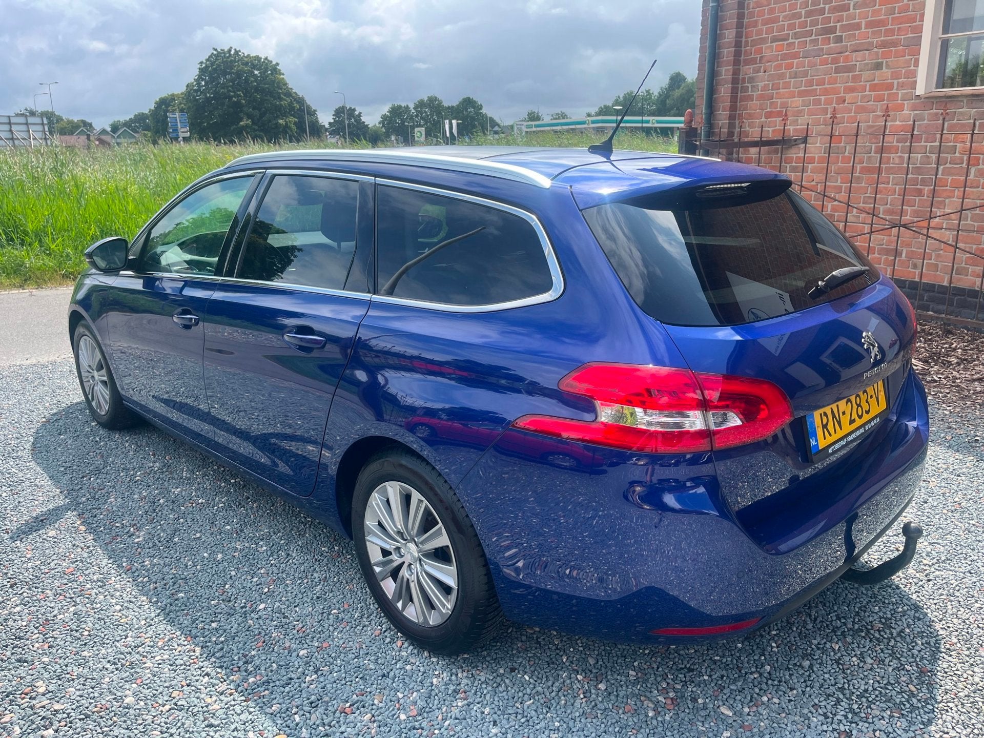 Peugeot 308 SW 1.2 PureTech Blue Lease Premium ( Climate con, Voorwielaandrijving, Stof, Gebruikt, 1199 cc