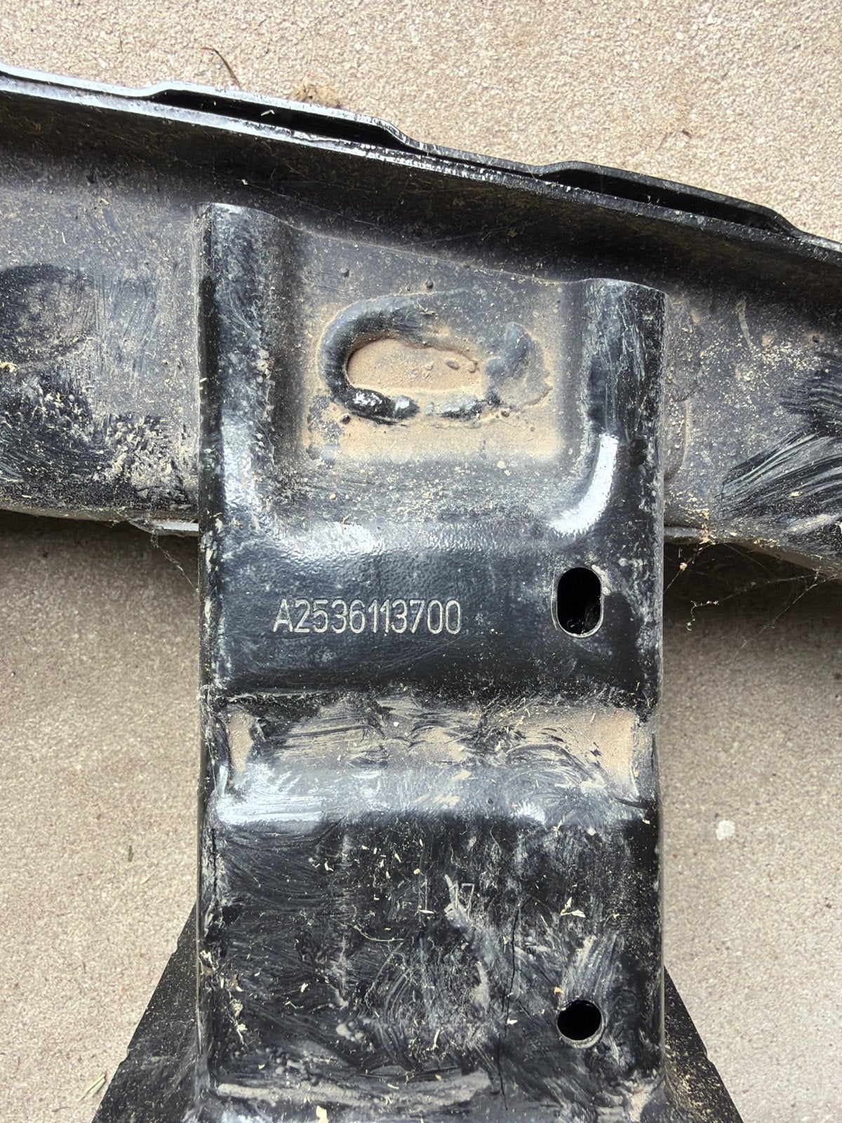 Bumperbalk Mercedes-Benz A2536113700, Ophalen of Verzenden, Gebruikt, Mercedes-Benz