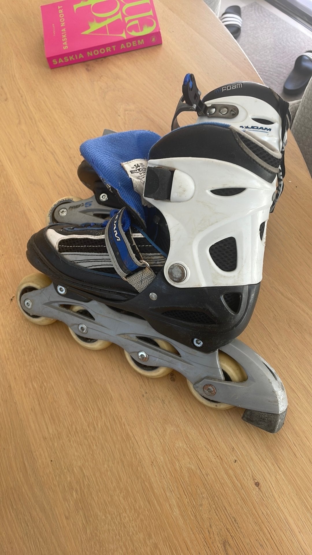 Skeelers 34-37, Sport en Fitness, Skeelers, Ophalen, Zo goed als nieuw