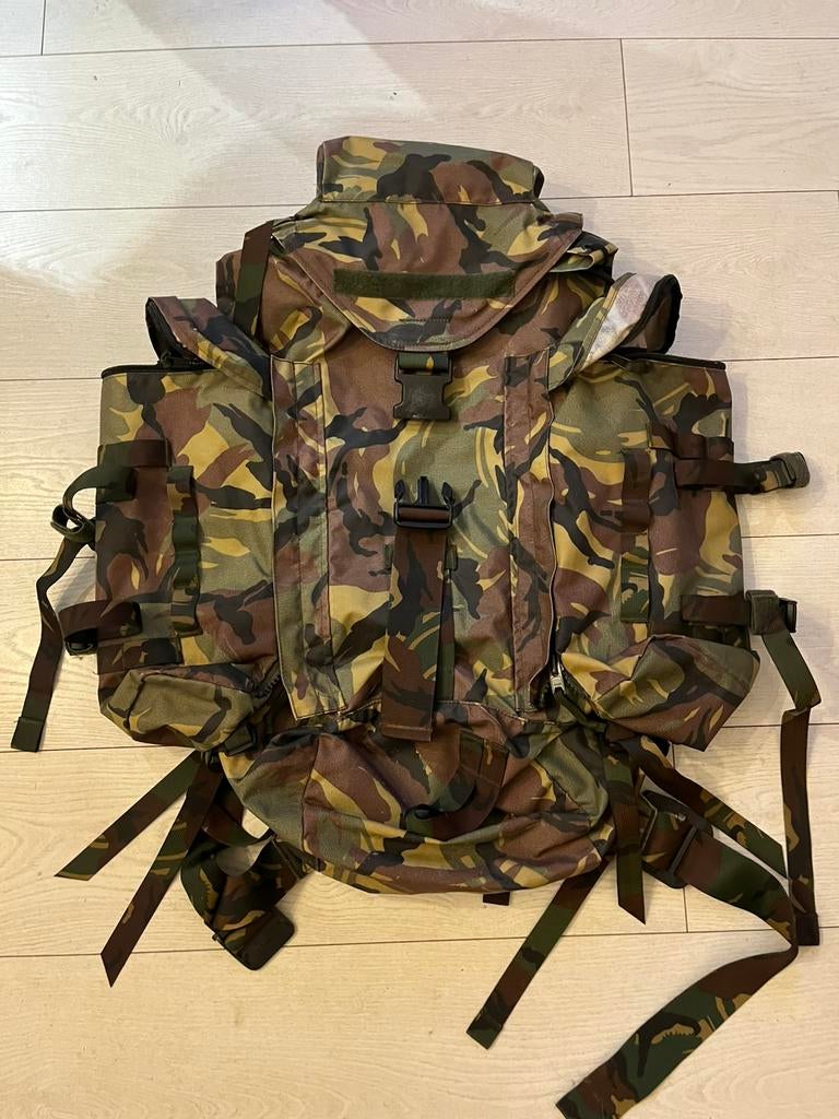 Leger rugtas 60 liter (met daypacks), Verzamelen, Militaria | Algemeen, Ophalen of Verzenden, Landmacht, Nederland, Overige typen