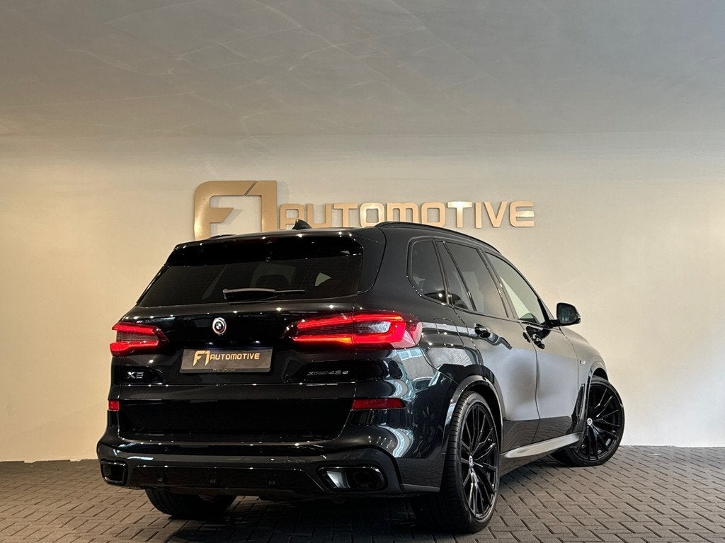 BMW X5 XDrive45e High Executive M Sport Pano|Trekhaak|4W-bes, Auto's, BMW, Gebruikt, 394 pk, Zwart, Vierwielaandrijving