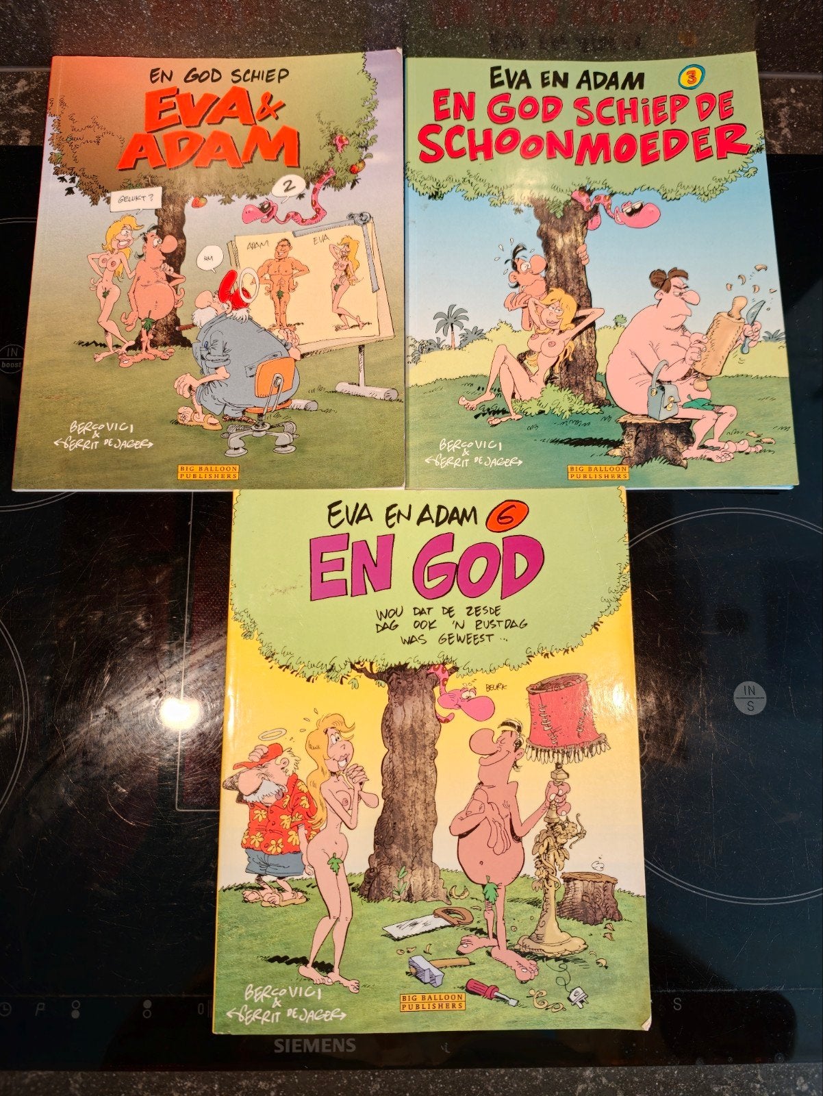 3 strips Eva & Adam - Nieuwstaat, Meerdere stripboeken, Ophalen of Verzenden, Zo goed als nieuw