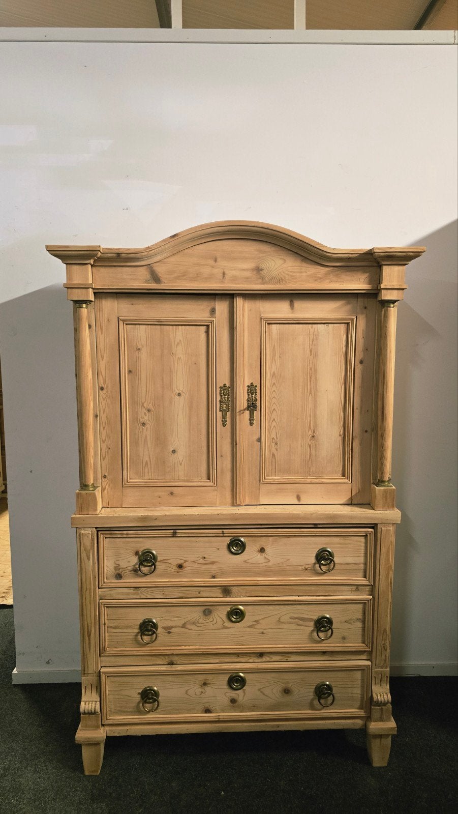Mooi Gerestaureerd Kabinet Grenen Hout, Huis en Inrichting, Met lade(s), Ophalen of Verzenden, Zo goed als nieuw, Minder dan 150 cm