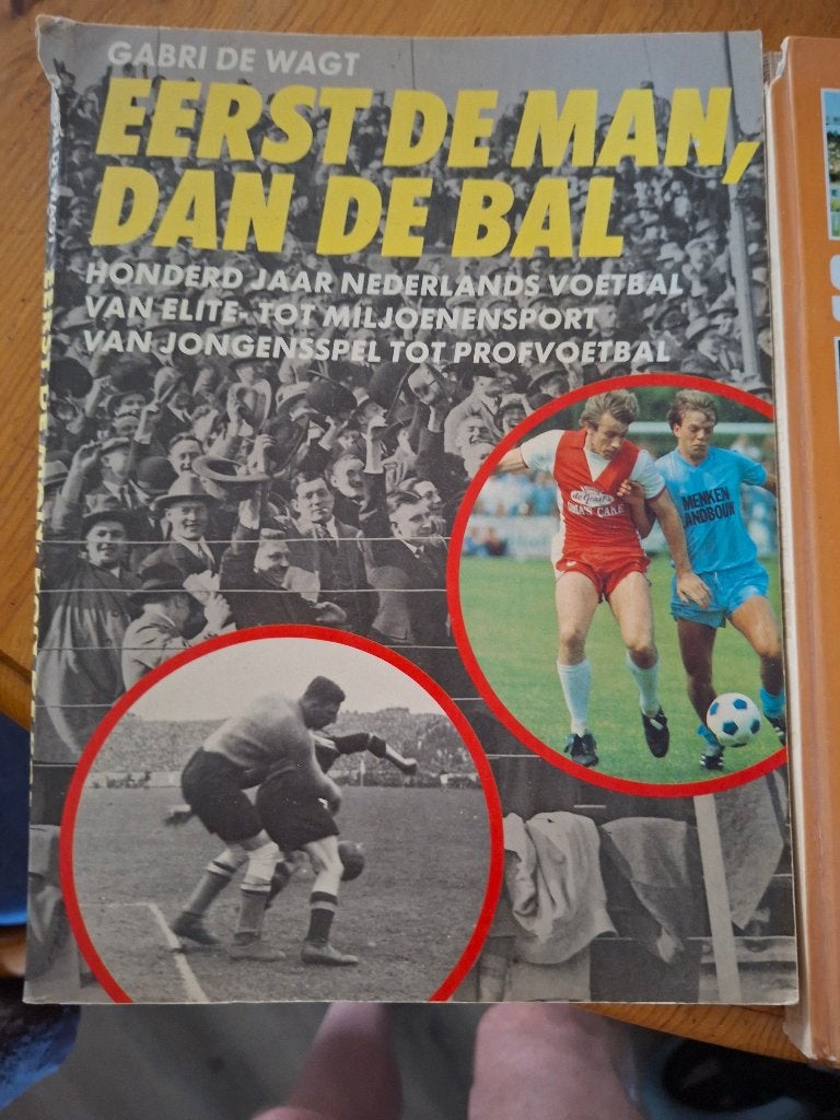Eerst de man dan de bal, Boeken, Gabri de Wagt, Ophalen of Verzenden, Zo goed als nieuw, Balsport