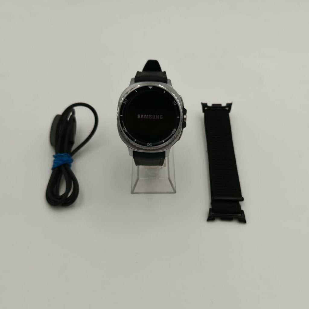 Samsung Galaxy Watch 8 Classic - Nieuwstaat, Samsung, Zo goed als nieuw, Support@Samsung.com, 129, Samsung-ro, Yeongtong-gu
Suwon-si, Gyeonggi-do 16677
South Korea
