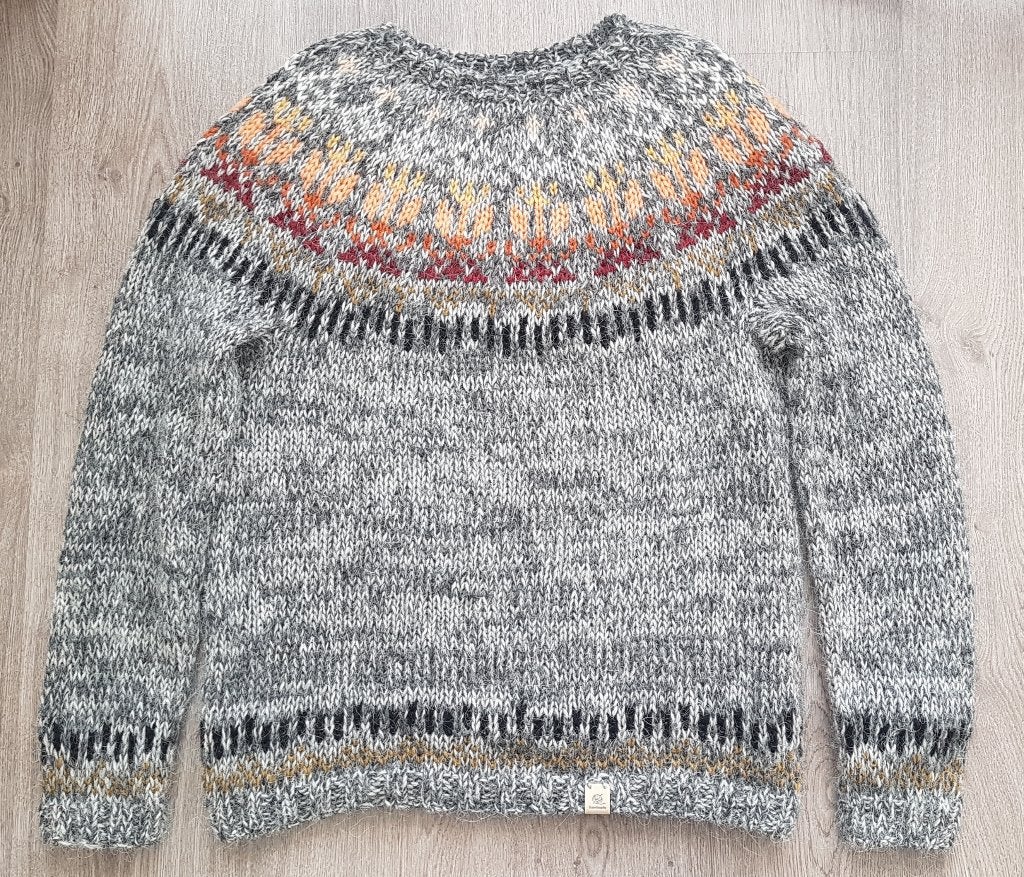 Nieuw handgebreide ijslandse wollen trui - maat L, Maat 42/44 (L), Nieuw, Ophalen of Verzenden, Handgemaakt