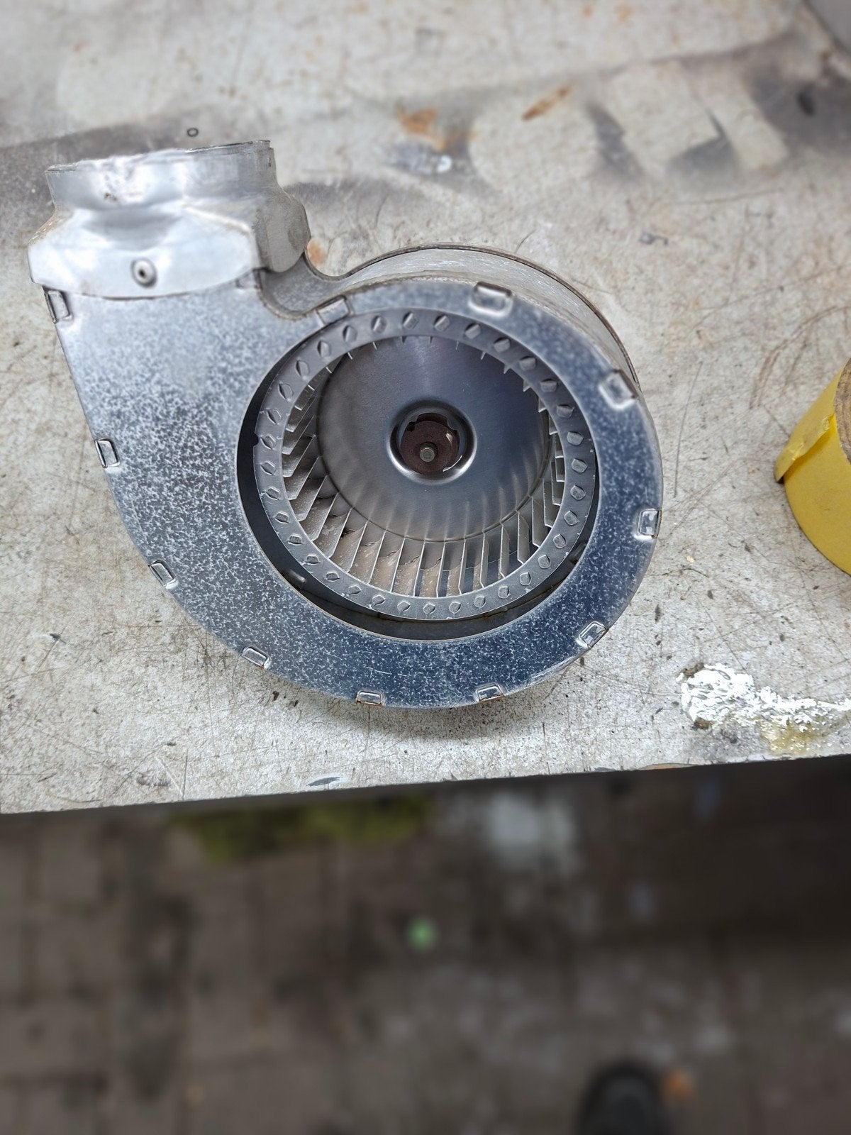 Vaillant ventilator, Doe-het-zelf en Verbouw, Geisers en Boilers, Minder dan 20 liter, Ophalen, Geiser, Minder dan 3 jaar oud