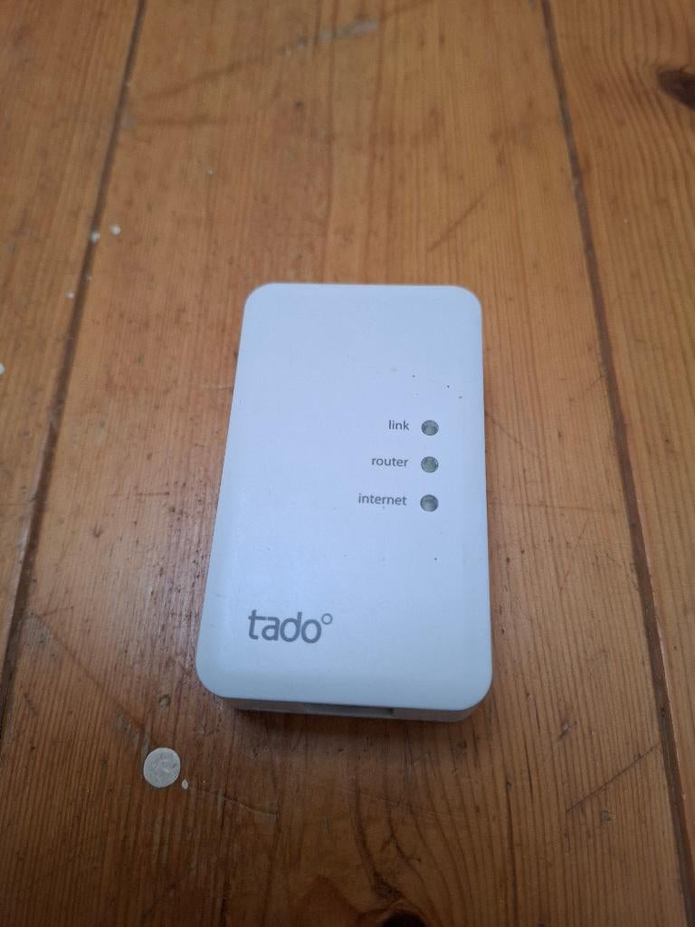 tado bridge, Doe-het-zelf en Verbouw, Thermostaten, Ophalen of Verzenden, Gebruikt