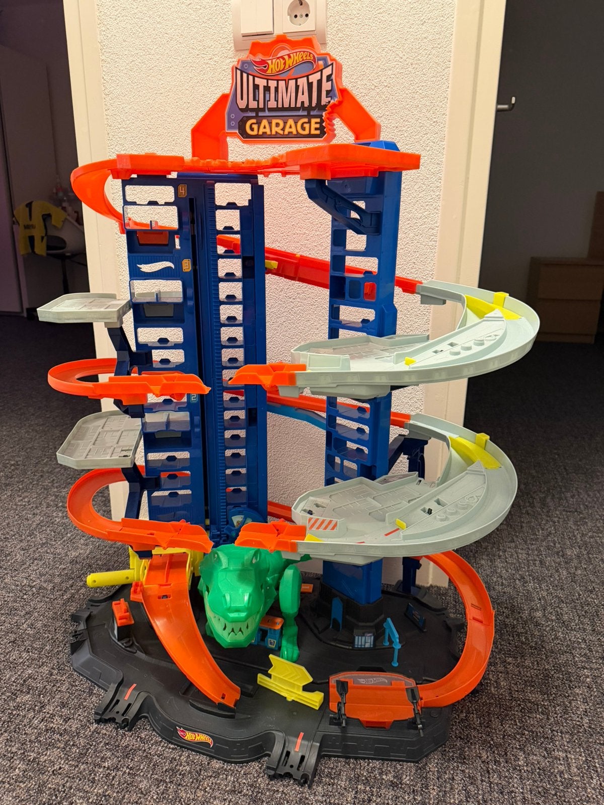 Hot Wheels Ultimate Garage Dino, Ophalen, Zo goed als nieuw, Handmatig, Hot Wheels