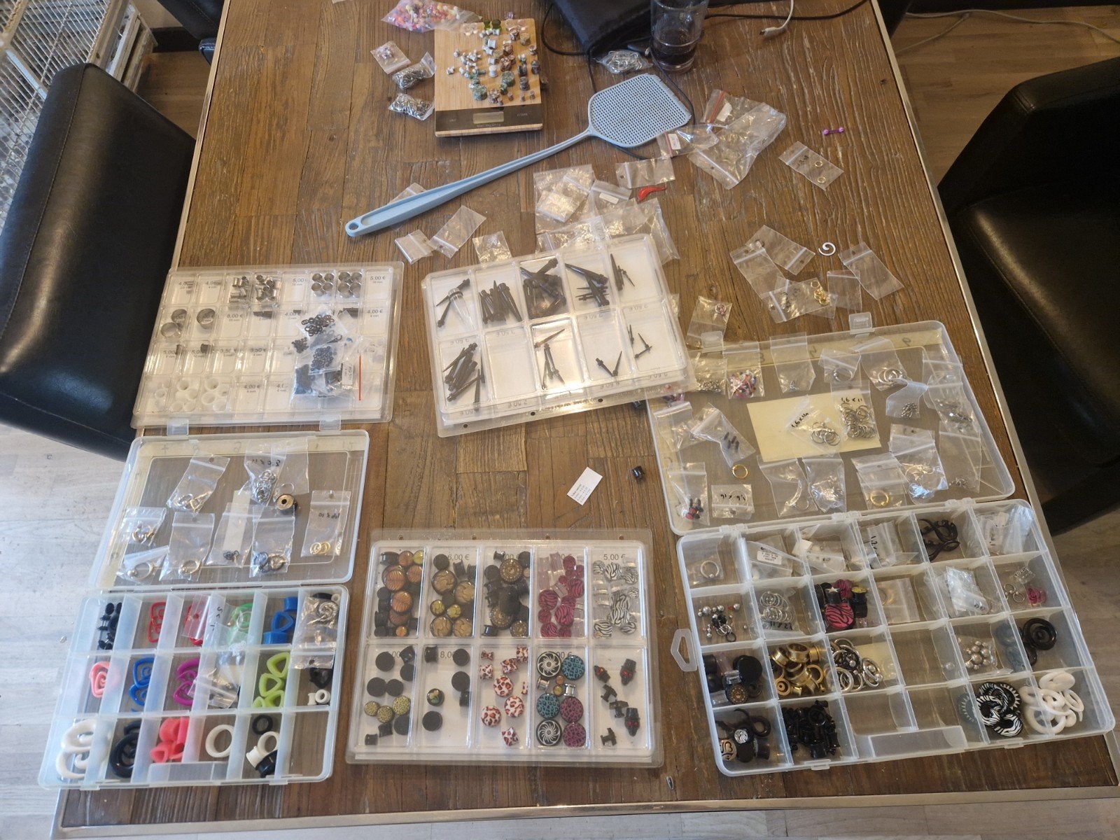 Partij 400 nieuwe piercings / tunnels / plugs – handelsvoor, Ophalen of Verzenden, Nieuw