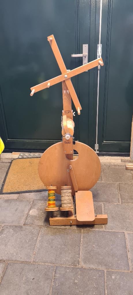 S 10 Louët spinnenwiel met molen haspel, Ophalen, Gebruikt, Spinnewiel