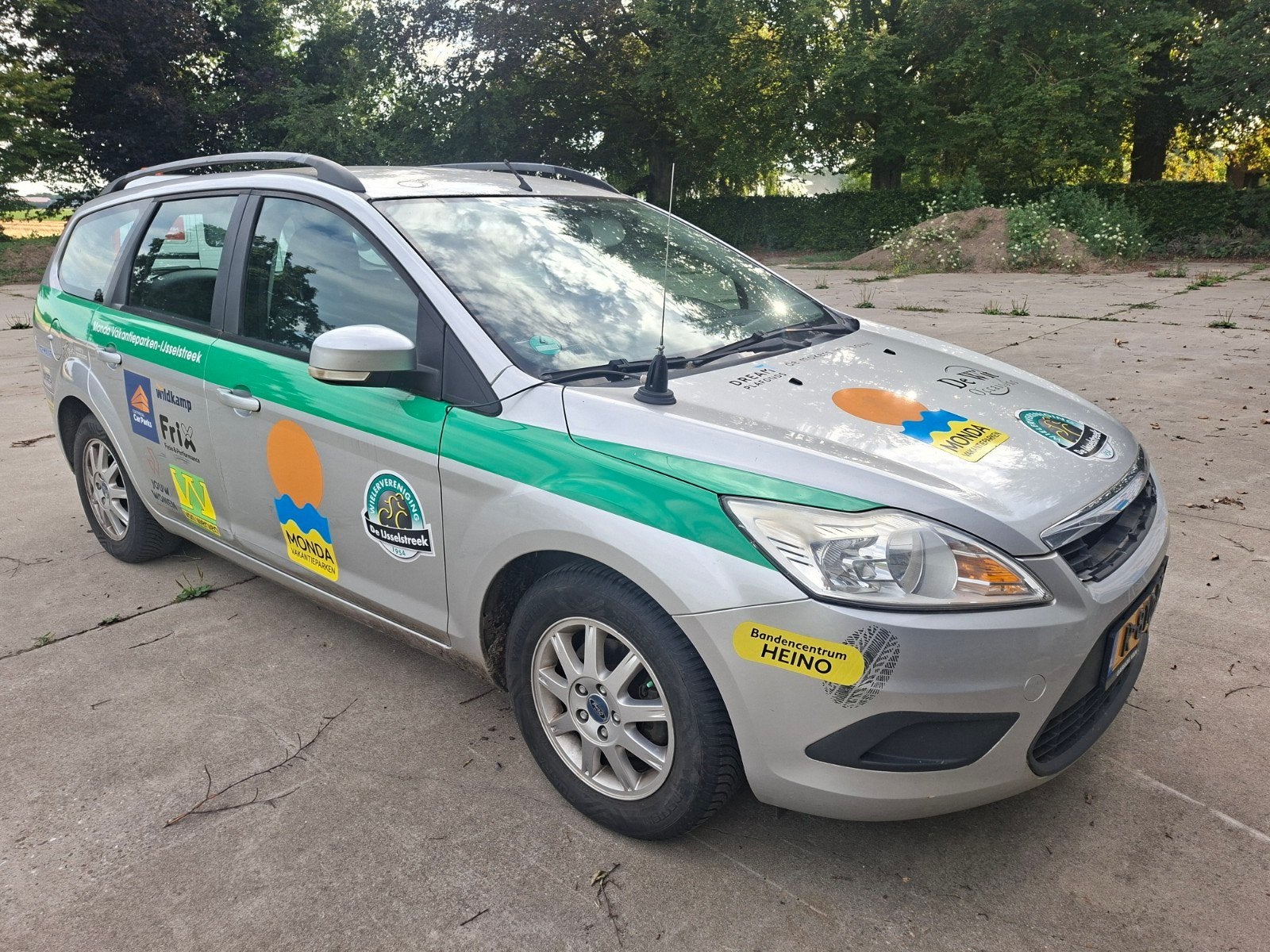 Ford Focus 1.6 16V 100PK 2010 Grijs, Auto's, 1596 cc, 15 km/l, 4 cilinders, 635 kg