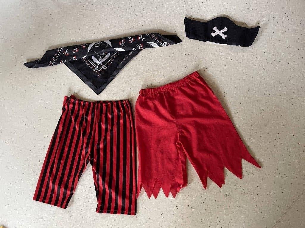 Verkleed kleding piraat, Kinderen en Baby's, Carnavalskleding en Verkleedspullen, Ophalen of Verzenden, Gebruikt, Jongen of Meisje