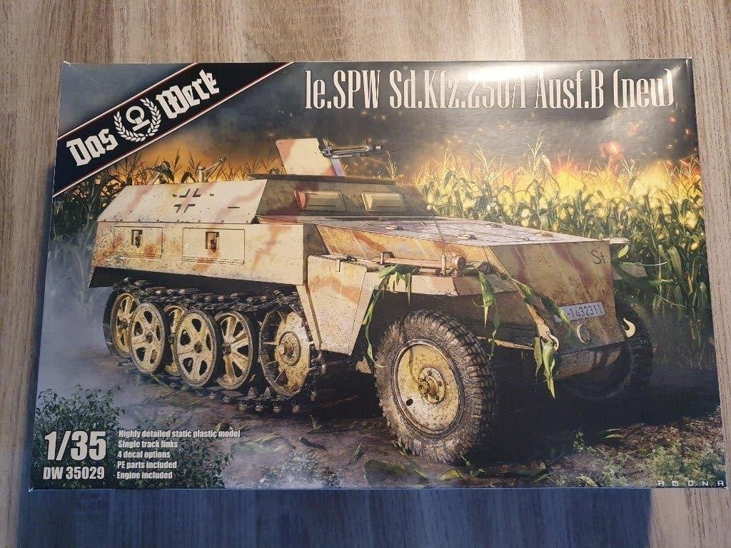 le. SPW Sd.Kfz. 250/1 Ausf. B (neu) Das WerkDW35029 | 1:35, Overige merken, Tank, 1:32 tot 1:50, Nieuw