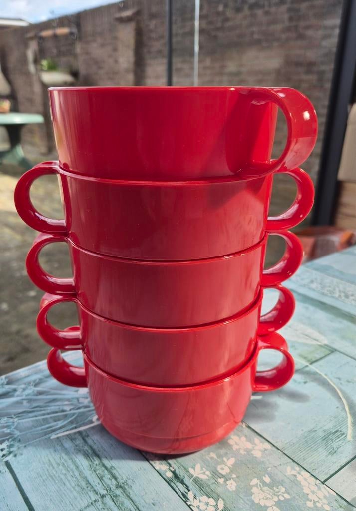 Te koop, 5  plastic soepkommen, Ophalen of Verzenden, Overige materialen, Overige stijlen, Kom(men)