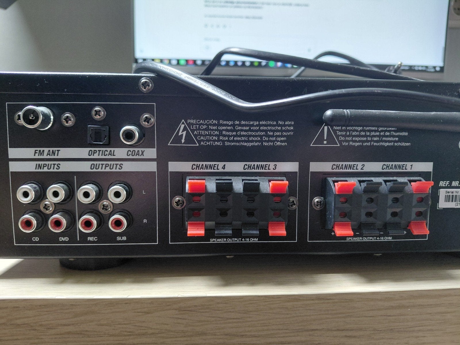 Foto 4 van Stereo installatie (topstaat)