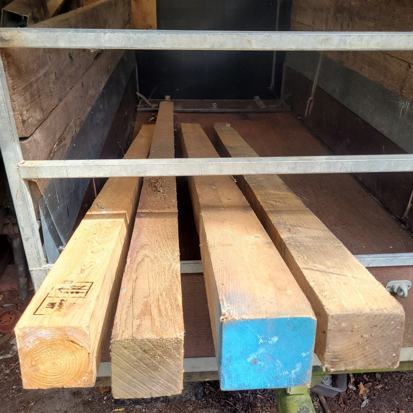 partij diverse houten balken, Doe-het-zelf en Verbouw, Hout en Planken, Ophalen, Balk, Vuren, 50 mm of meer