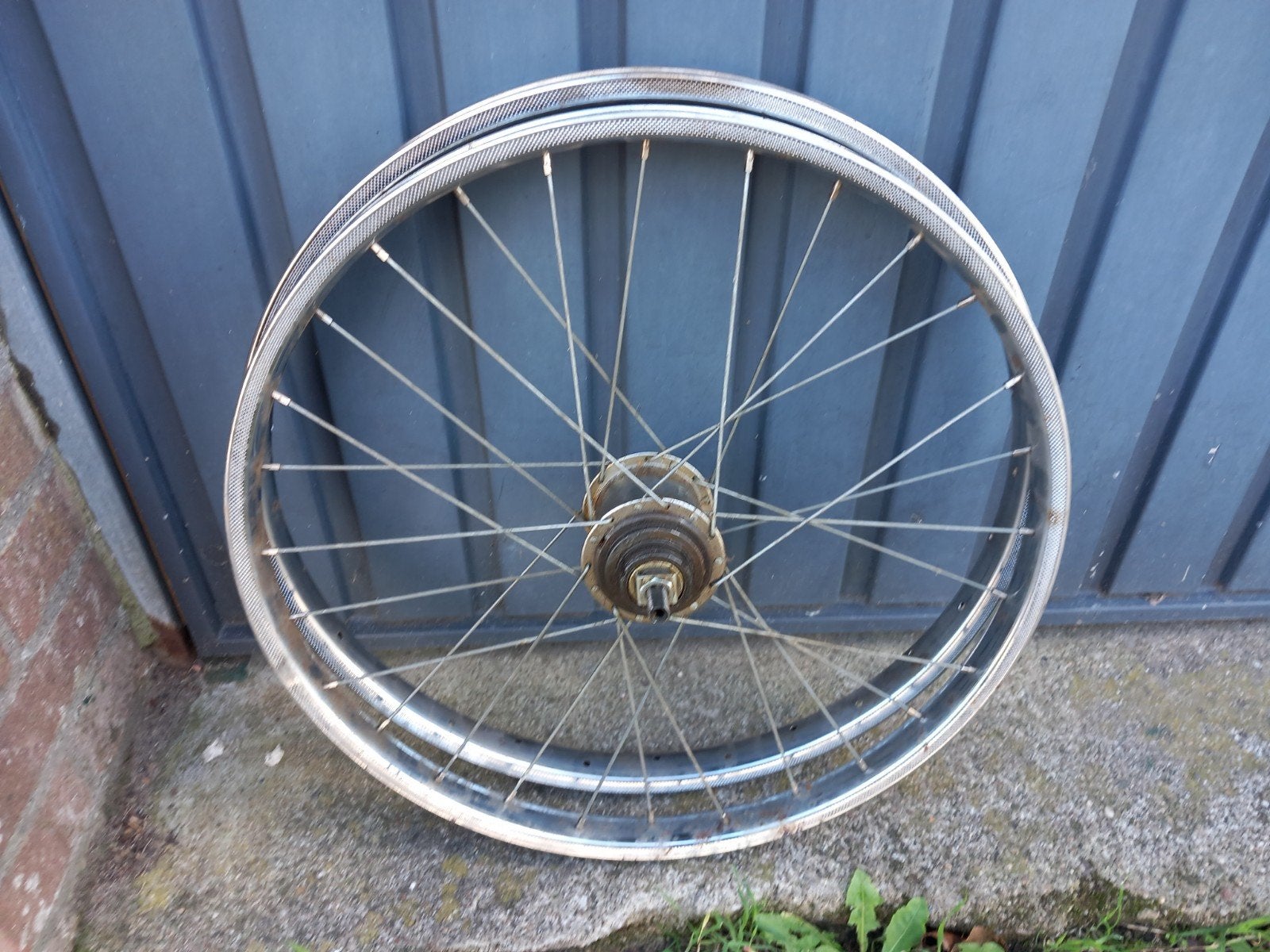 Dahon 20 inch achterwiel en velg NOS, Ophalen of Verzenden, 20 inch of meer