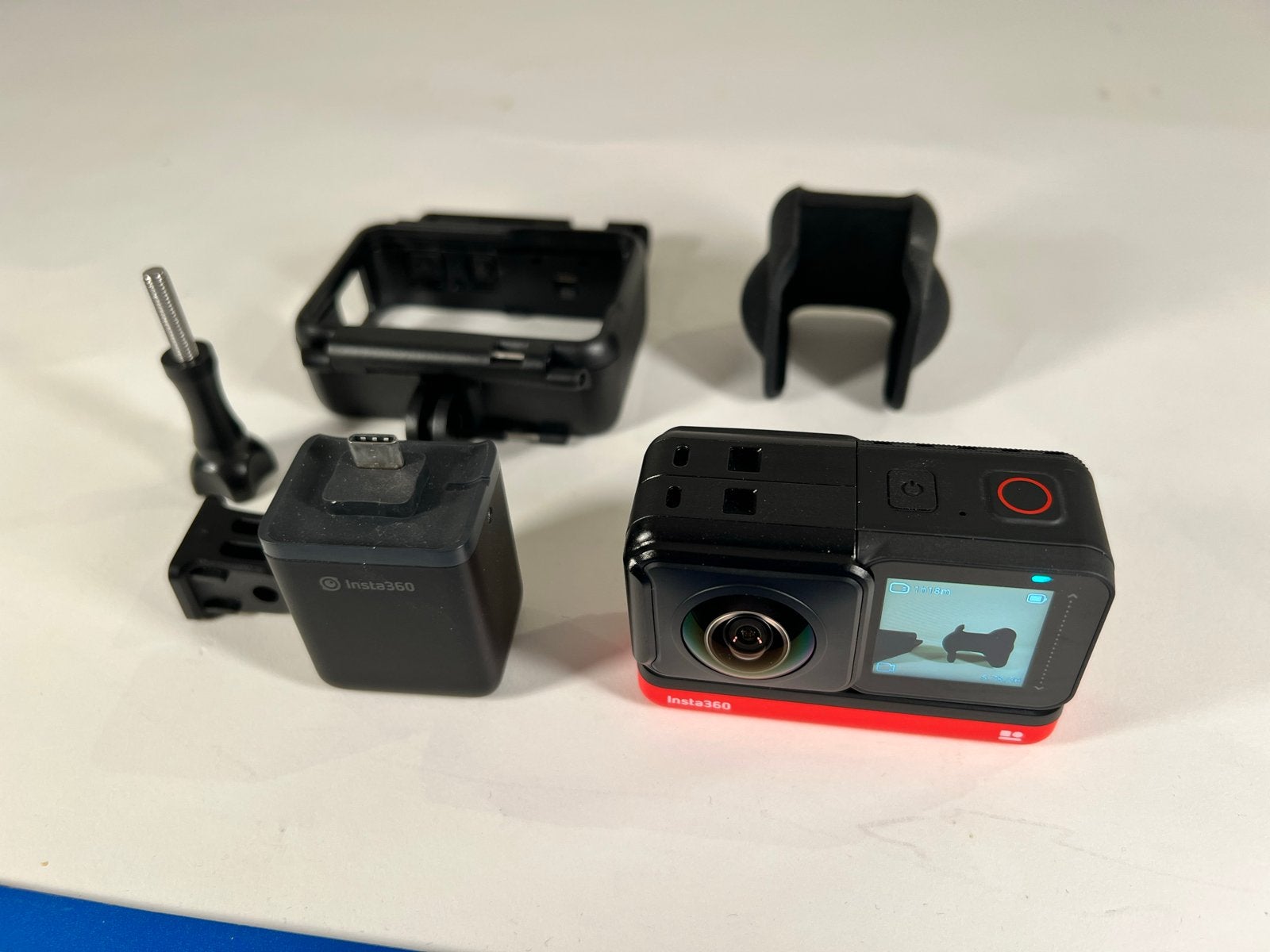 Insta360 ONE R actiecamera met 360 en 4K groothoeklens, Audio, Tv en Foto, Ophalen of Verzenden, Zo goed als nieuw, Overige merken