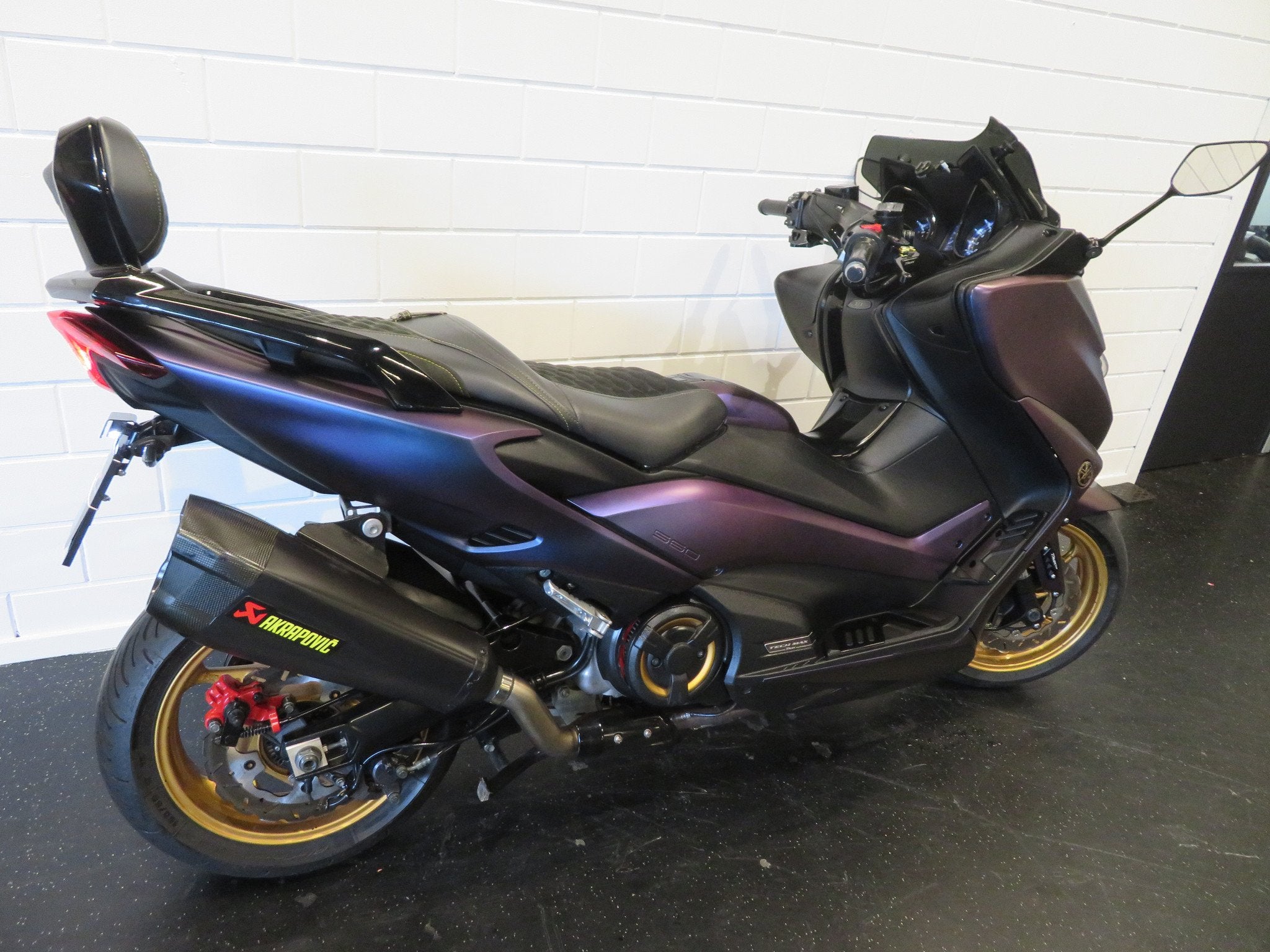 Yamaha T MAX 530 TMAX VERBOUWD NAAR 560 (bj 2018), Bedrijf, Scooter