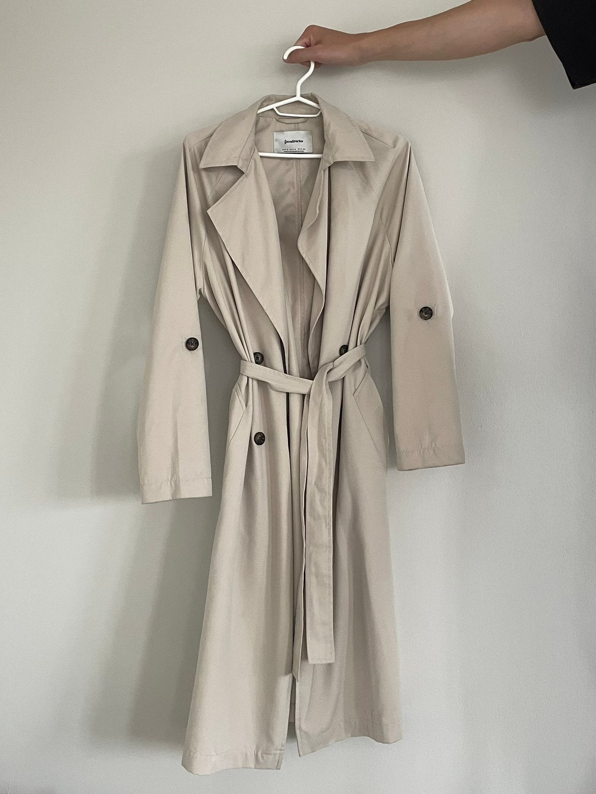 Stradivarius Trenchcoat, Ophalen of Verzenden, Zo goed als nieuw, Maat 36 (S), Beige