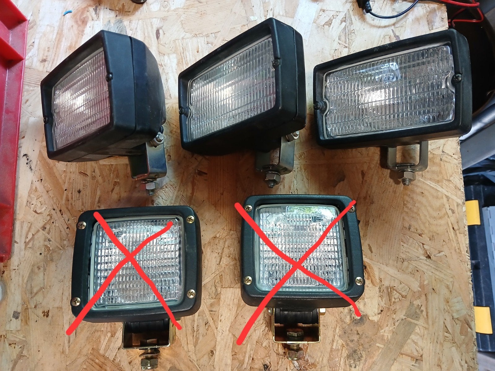 3 Ongebruikte Hella Werklampen voor auto of truck, Ophalen of Verzenden
