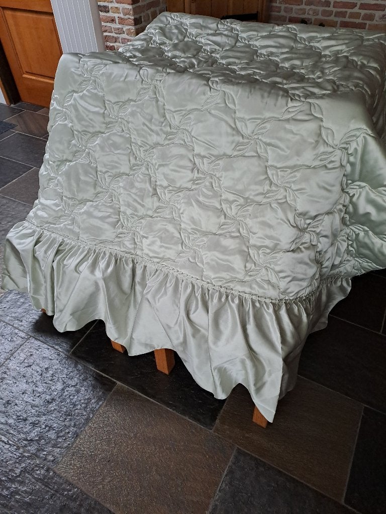 te koop 2 bed spreien als nieuw, Ophalen of Verzenden, Zo goed als nieuw, Tweepersoons, Dekbedovertrek