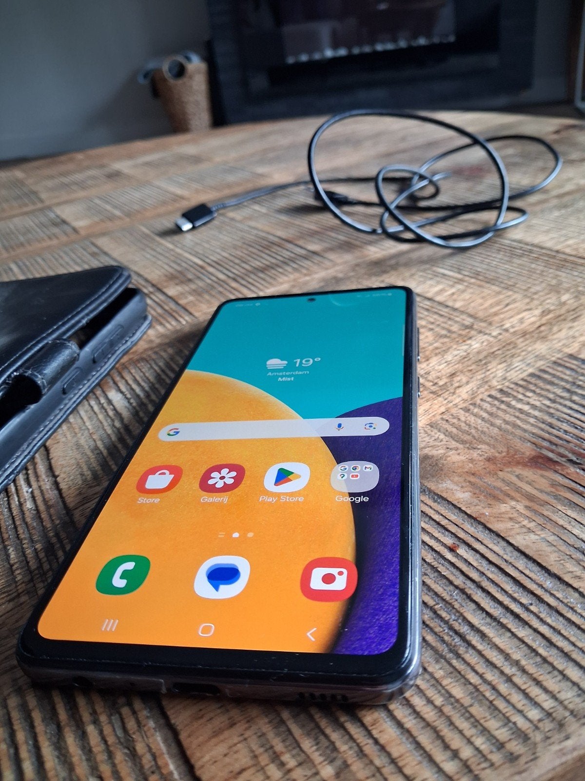 Samsung Galaxy A52 5G - Zwart met hoesje en lader, Zwart, Touchscreen, Ophalen of Verzenden, Zo goed als nieuw