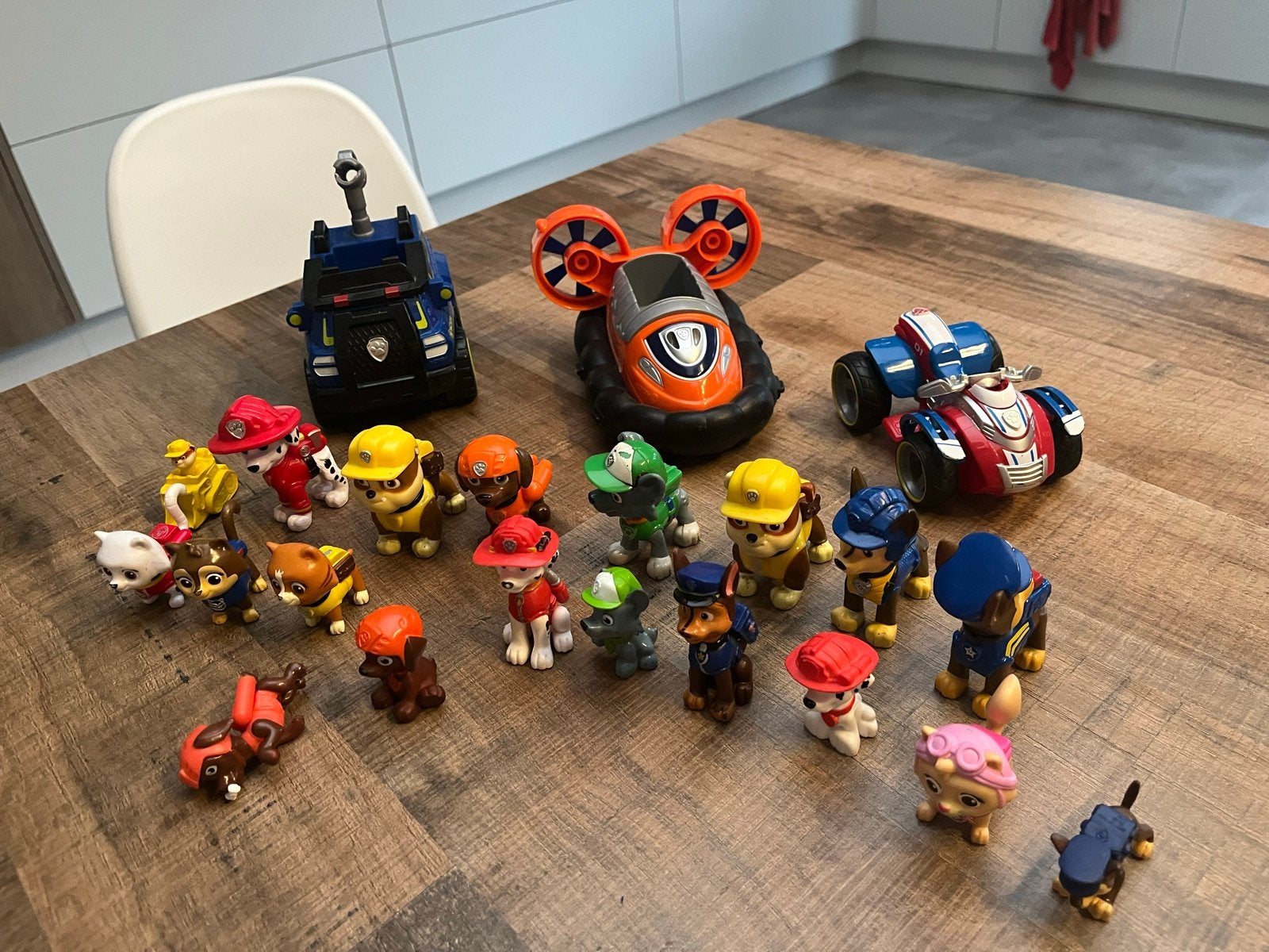Grote Paw Patrol speelgoed set met voertuigen en figuren, Ophalen of Verzenden, Gebruikt, Jongen of Meisje