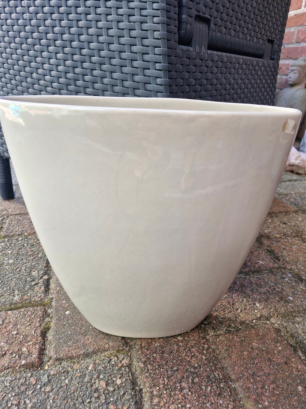 Grote witte bloempot voor binnen of buiten, Gebruikt, 40 cm of meer, Binnen, Ophalen of Verzenden