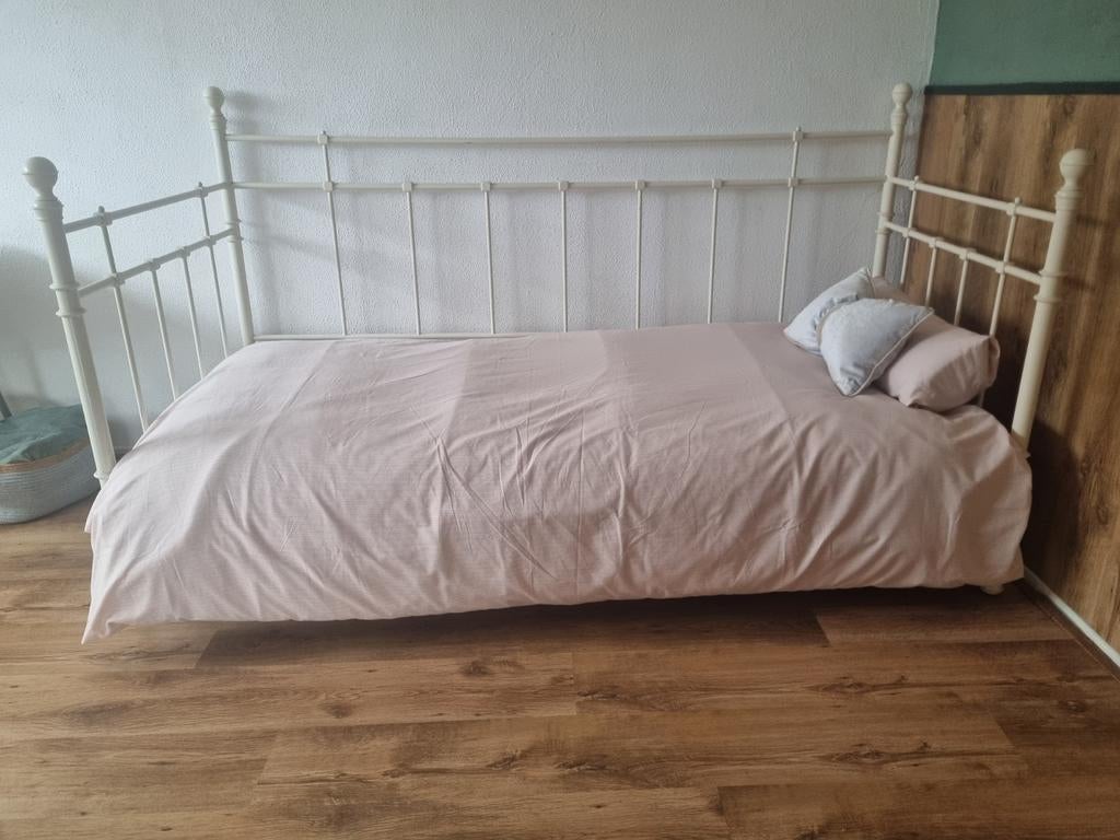 GRATIS - Ikea Tromsnes Bedframe 90 x 200 met lattenbodem, 85 tot 100 cm, Nieuw, Ophalen of Verzenden, Lattenbodem