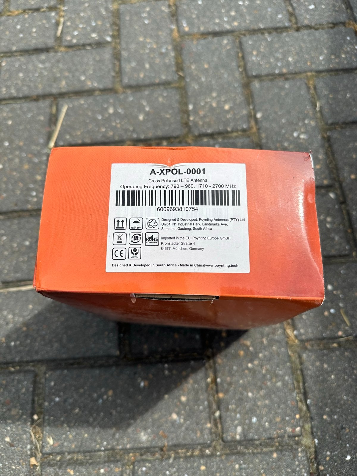 Poynting A-XPOL-0001 Cross Gepolariseerde LTE Antenne, Ophalen, Zo goed als nieuw, Antenne