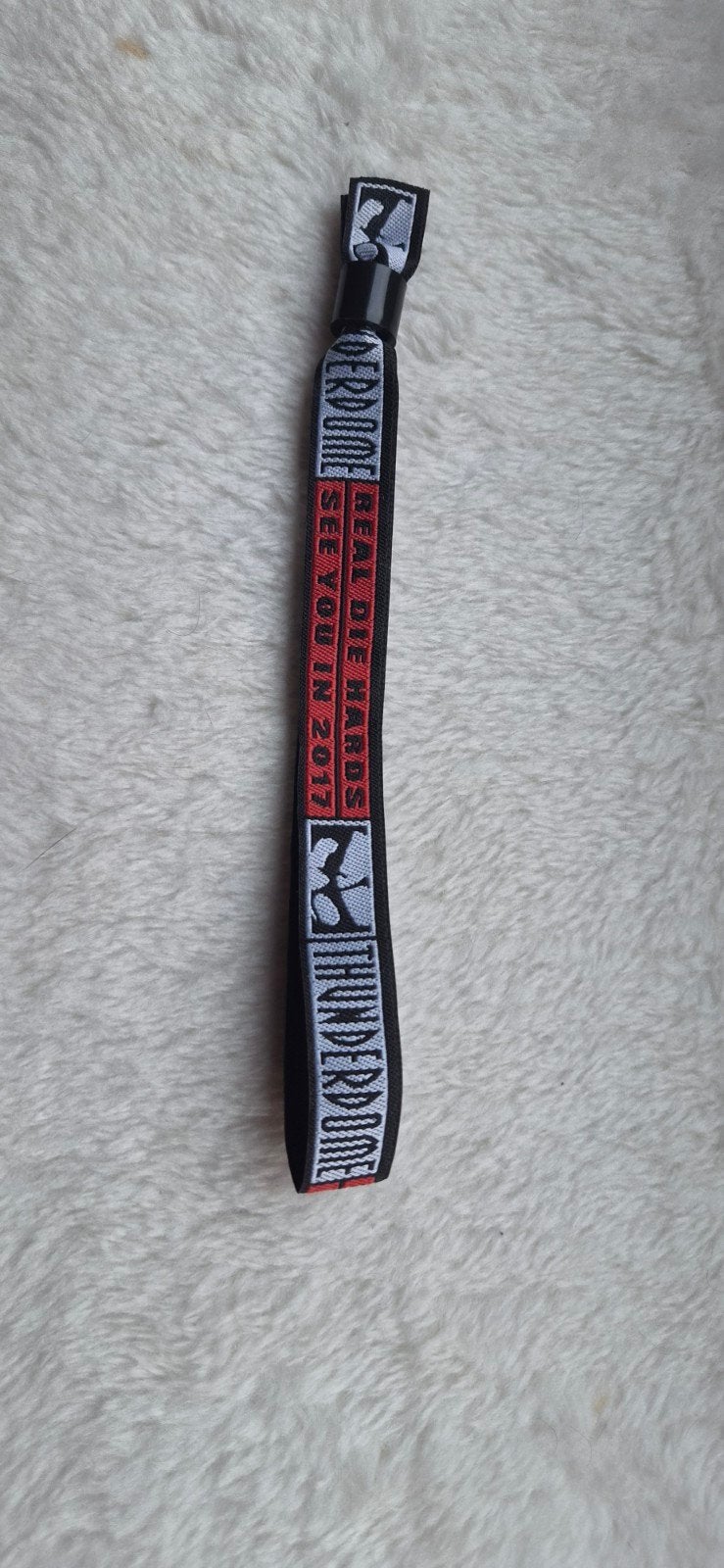 Thunderdome Diehard armbandje 2017, Tickets en Kaartjes, Eén persoon