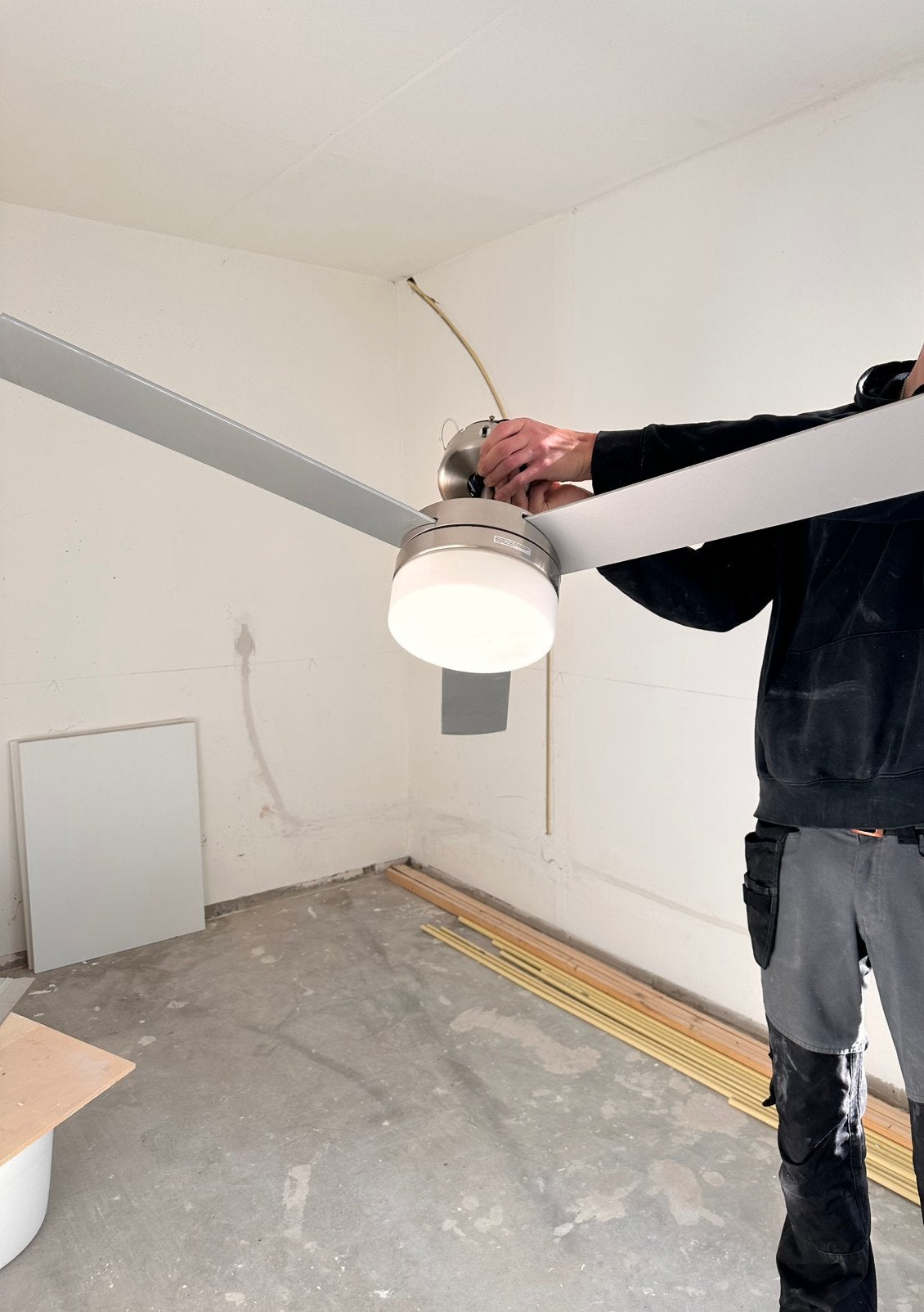 HandsOn Palermo Plafondventilator/lamp met afstandsbediening, Ophalen, Gebruikt
