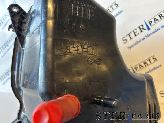 Adblue tank van een Mercedes Sprinter, 12 maanden garantie, Gebruikt, -, Ophalen of Verzenden