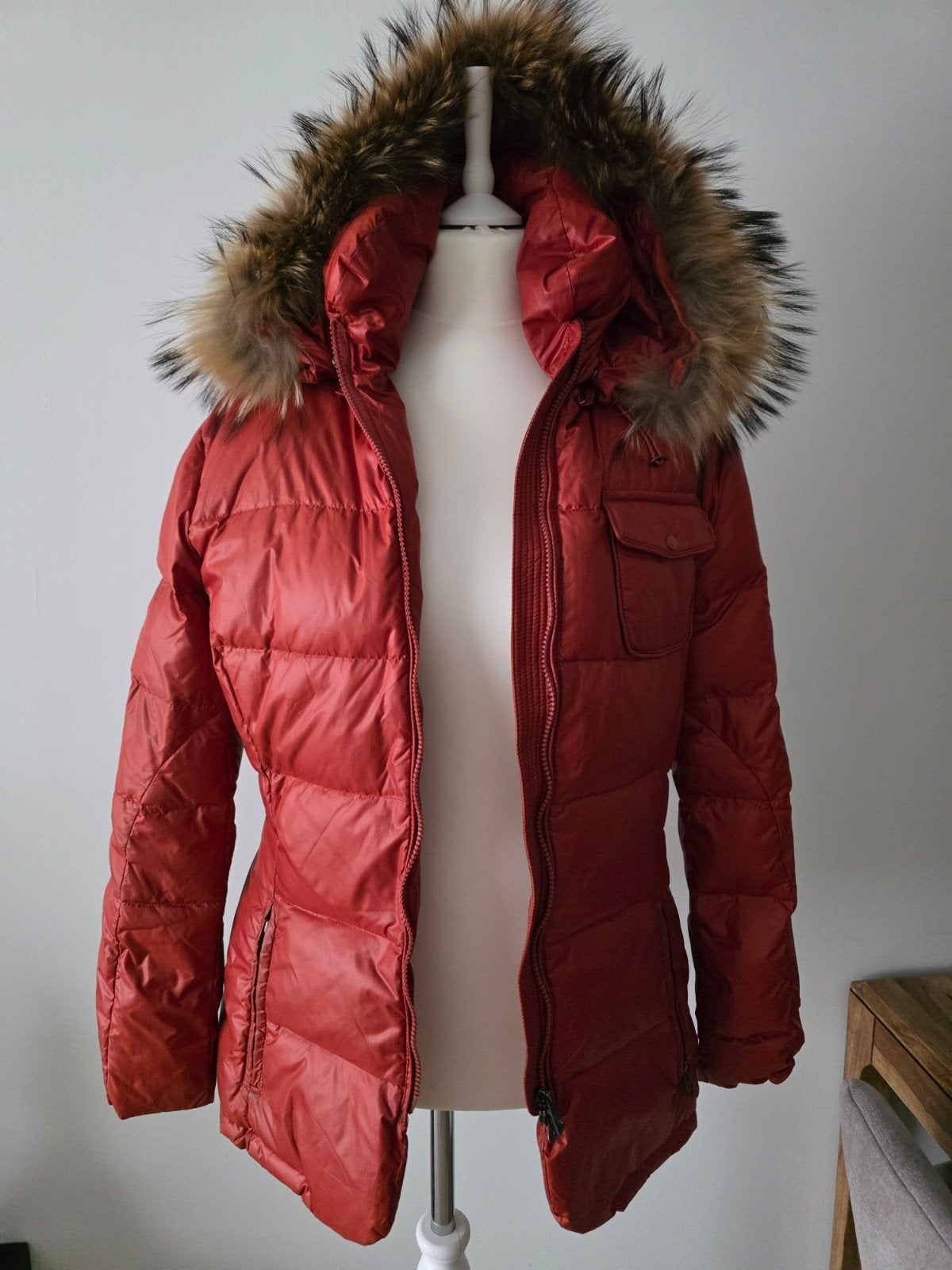 HETREGÓ donsjas met bontkraag - Maat M, Kleding | Dames, Jassen | Winter, Maat 38/40 (M), Overige kleuren, Gedragen, HETREGÓ