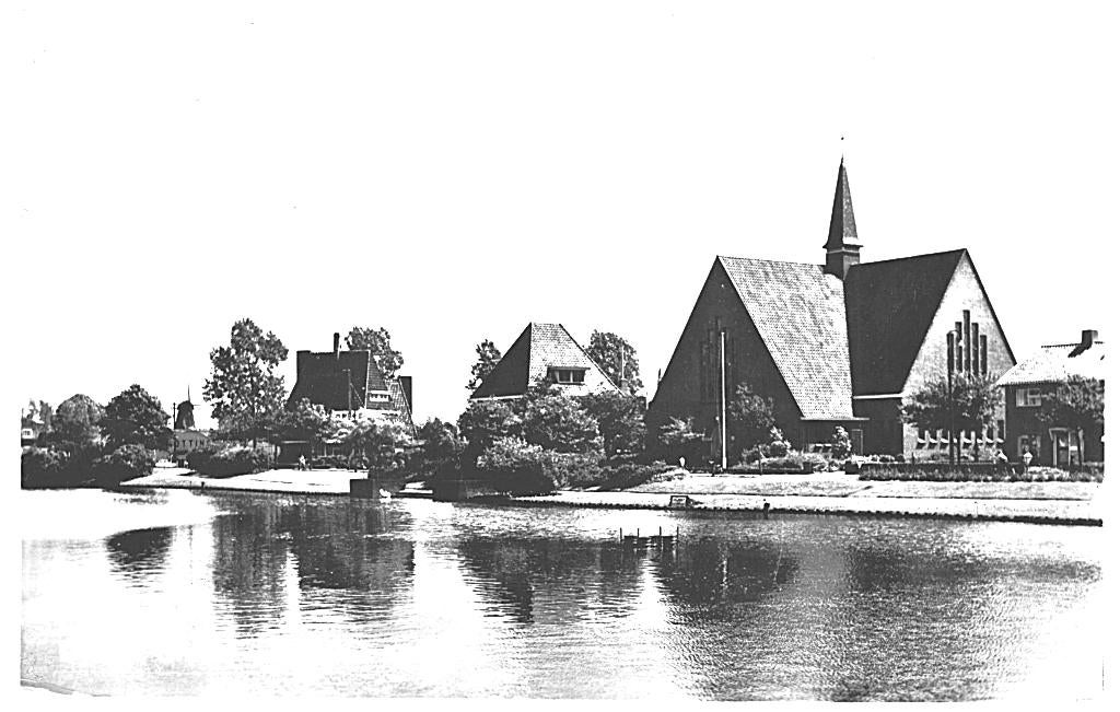 983558 Delfzijl Gracht met geref Kerk 1962 zegel Afgeweekt, Ophalen of Verzenden, 1960 tot 1980, Gelopen, Groningen