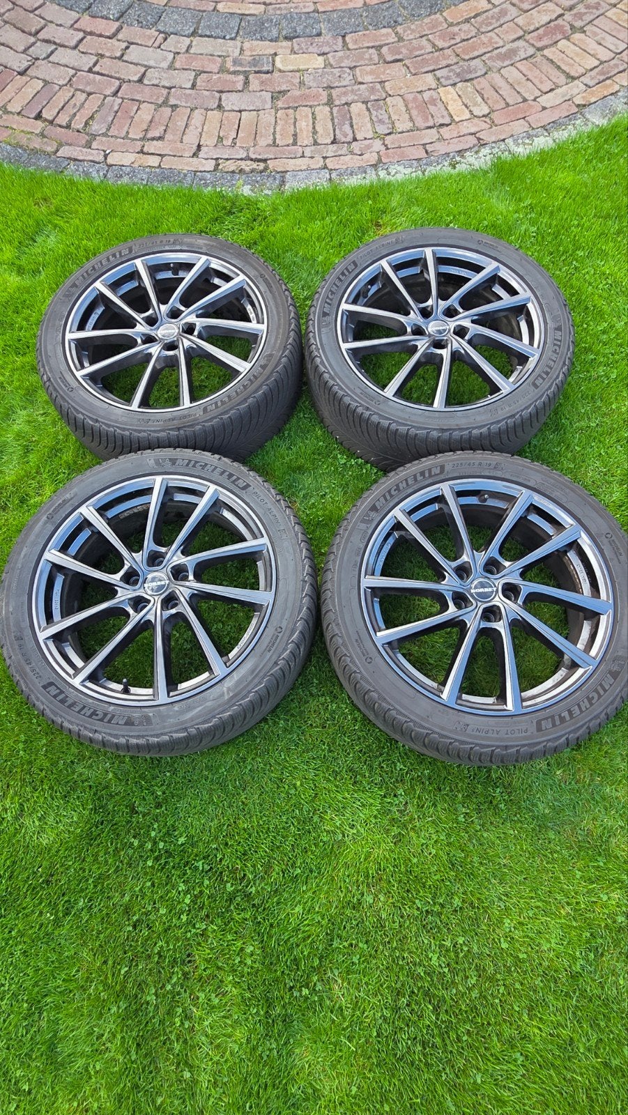 Renault kadjar/scenic velgenset Borbet met winterbanden, Gebruikt, Banden en Velgen, Winterbanden, 225 mm