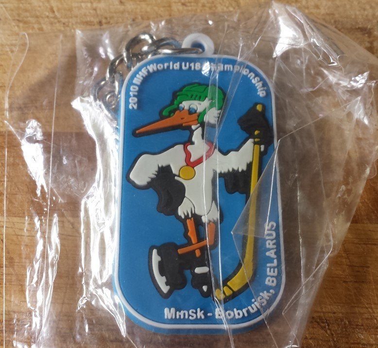 Unieke sleutelhanger – Belarus 2010 IIHF U18 – prototype, Ophalen of Verzenden, Nieuw, Sport
