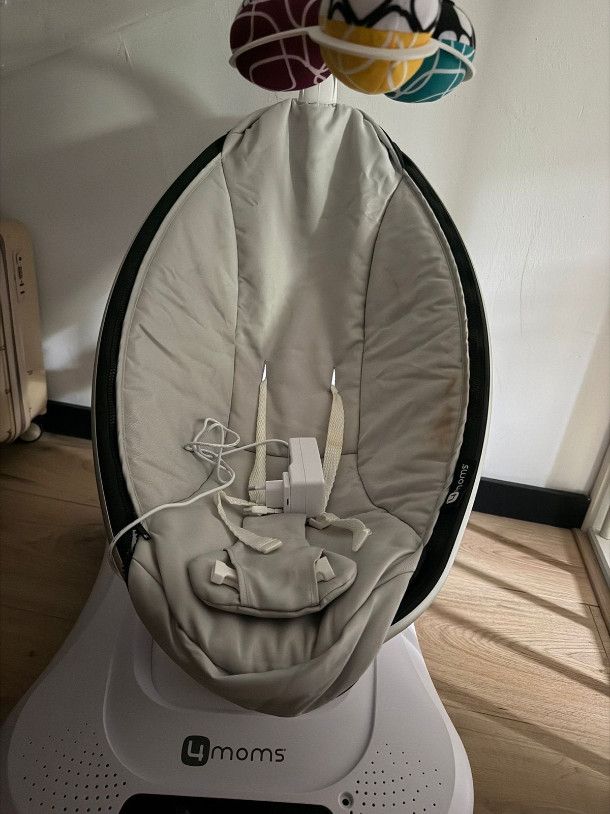4moms MamaRoo schommelstoel - Zo goed als nieuw, Kinderen en Baby's, Wipstoeltjes, Ophalen of Verzenden, Zo goed als nieuw, Schommelstoel