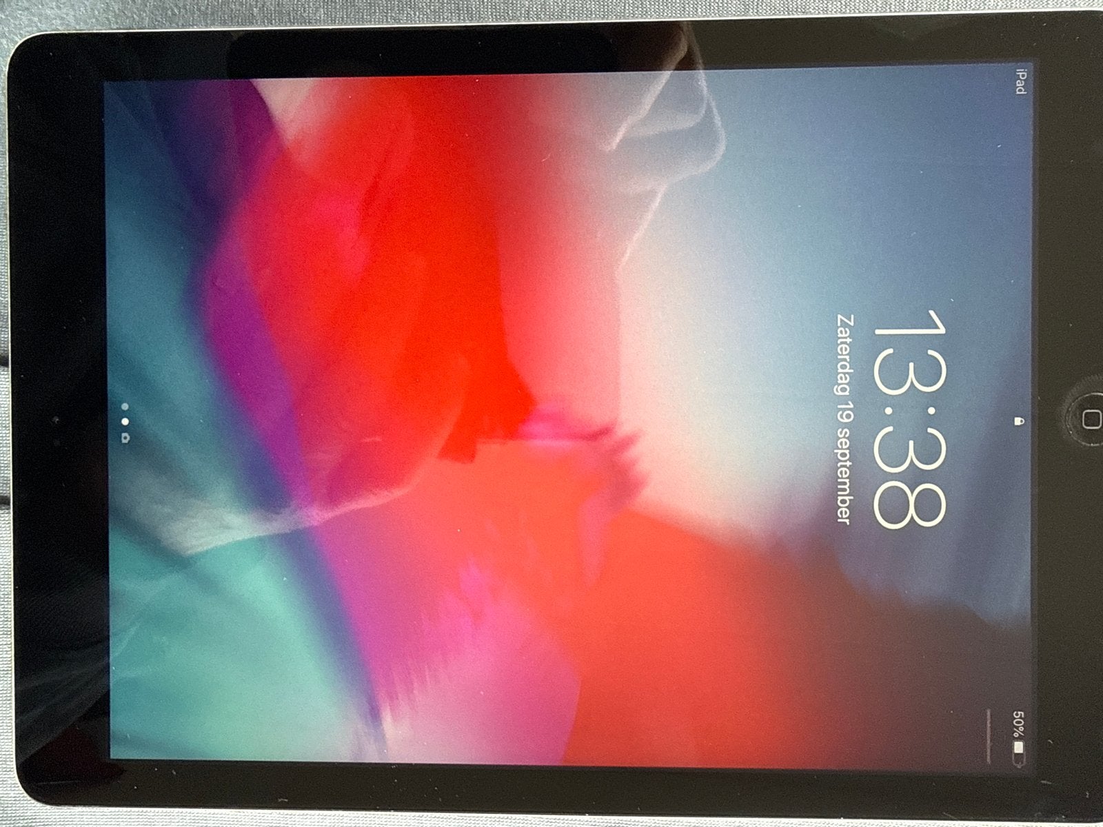 Apple iPad Air (1e generatie) 16GB Wi-Fi - Grijs, Computers en Software, 10 inch, Gebruikt, Apple iPad Air, Ophalen of Verzenden