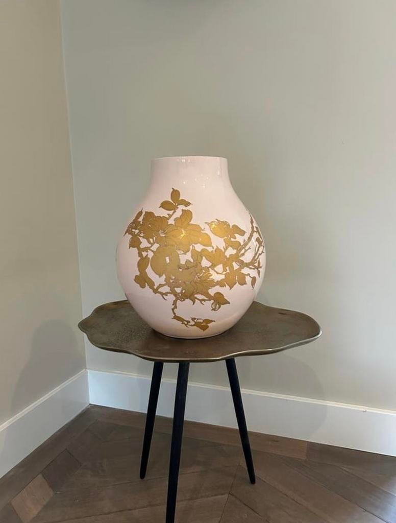 Hella Jongerius vaas rosé met gouden accenten, Ophalen, Gebruikt, Overige kleuren, Aardewerk of Porselein