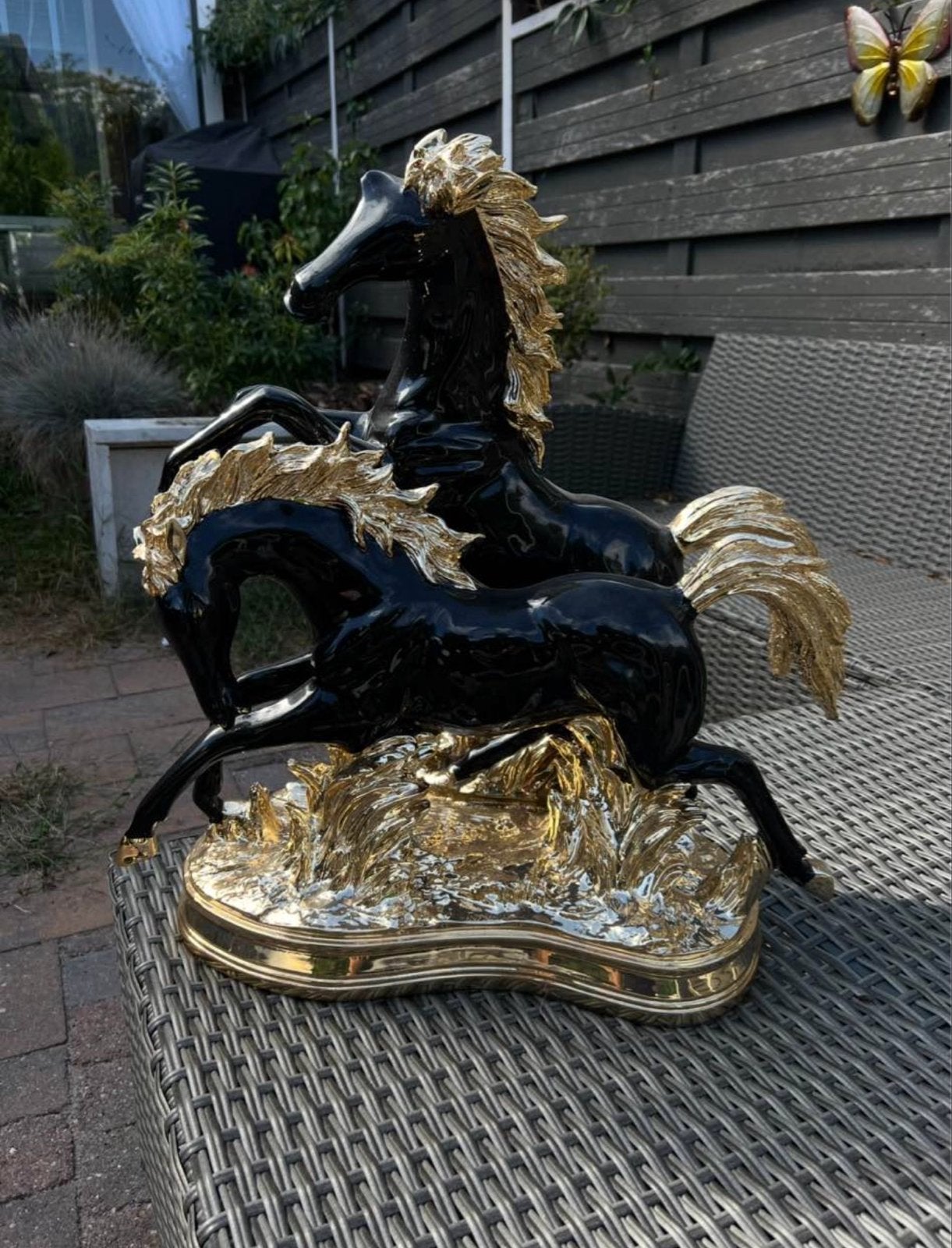 Alka collectie: Zwart en gouden paardenbeeld, Ophalen of Verzenden, Zo goed als nieuw, Dier