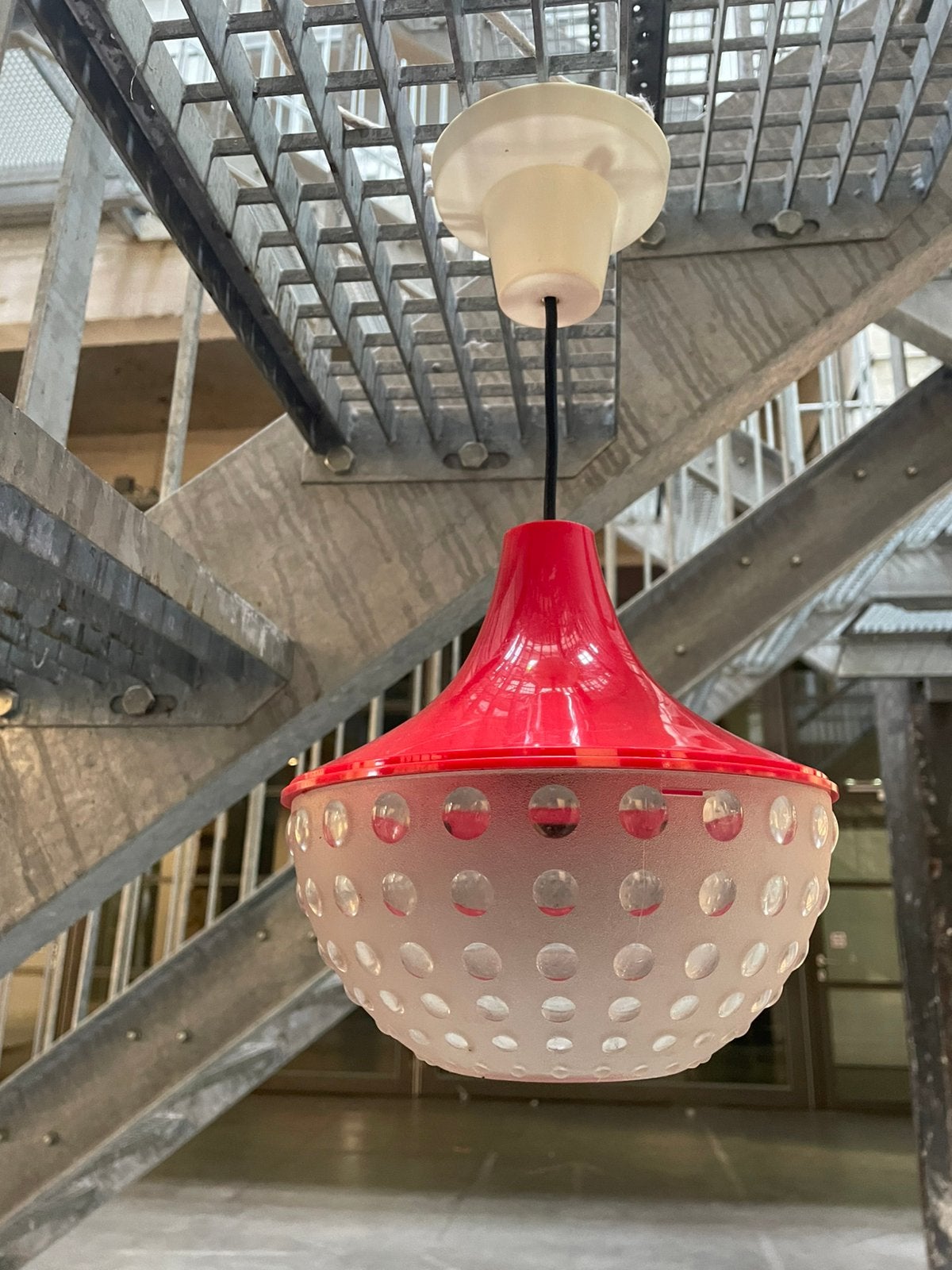 Vintage space age lampje jaren 60 rood kunstof, Ophalen, ., 2de hands, Zo goed als nieuw