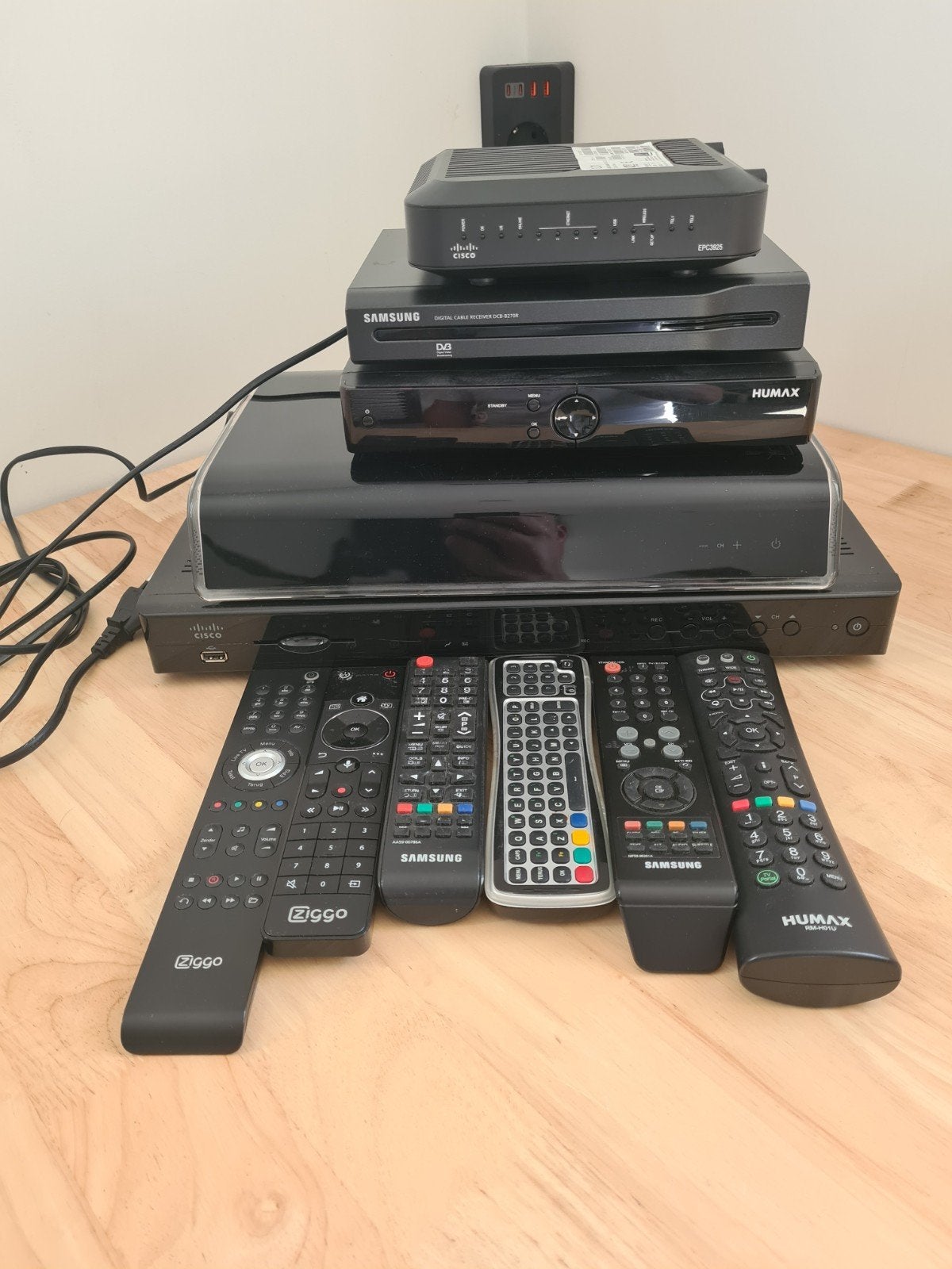 Diverse Ziggo decoders Horizon, Cisco Humax, Ophalen of Verzenden