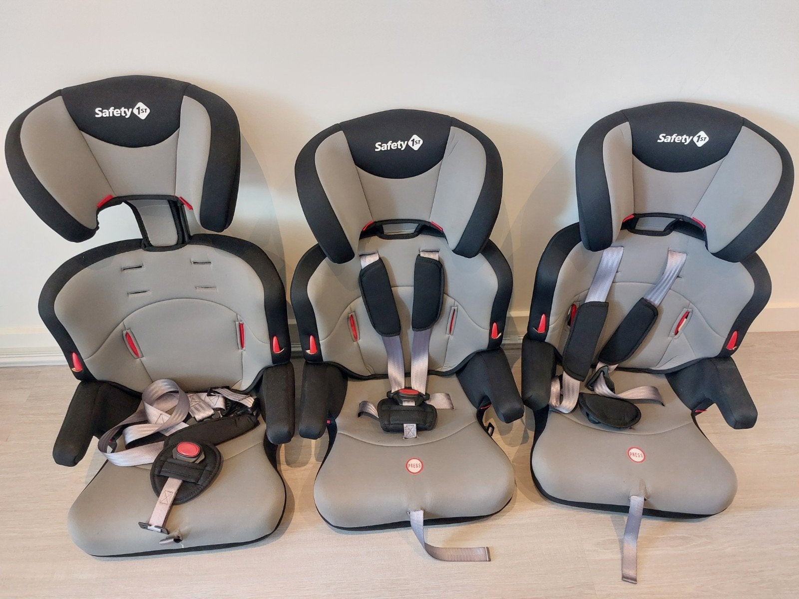 3x Safety 1st Ever Safe autostoeltje 9-36 kg (2-9 jaar), Autogordel, Afneembare rugleuning, Zo goed als nieuw, 9 t/m 36 kg