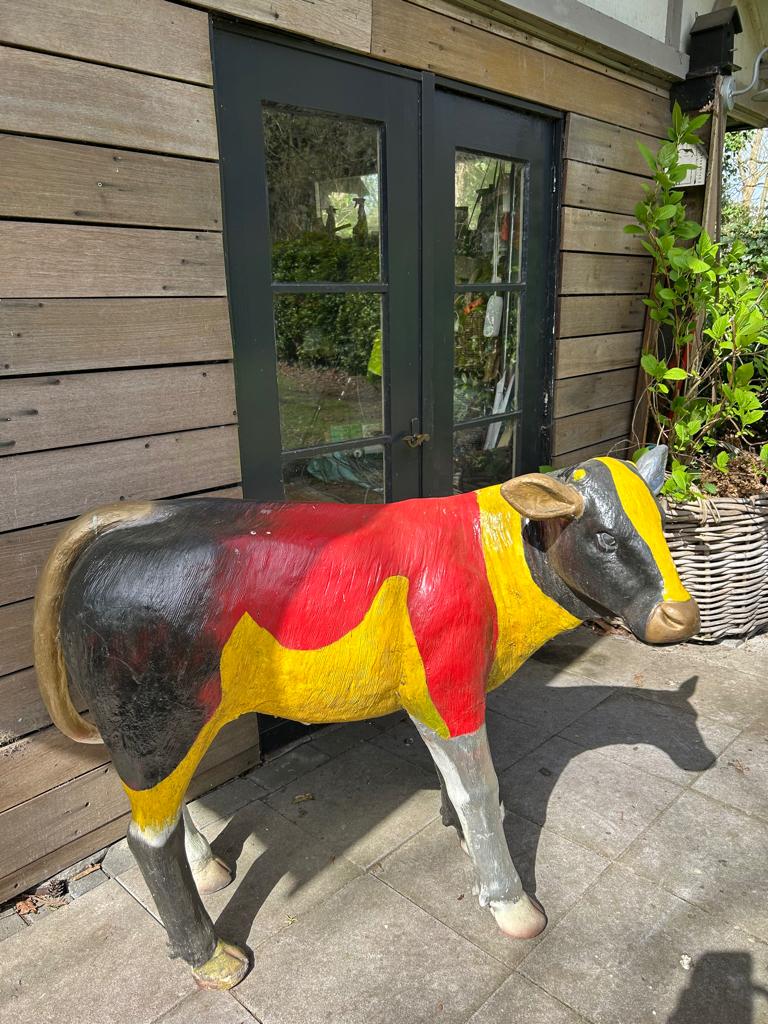 Tuinornament Koe, Tuin en Terras, Tuinbeelden, Ophalen, Gebruikt, Kunststof, Dierenbeeld